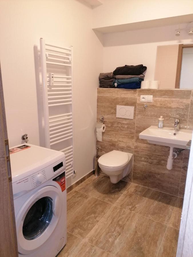Brand New Studio Apartment # 45 With Free Parking In The City Center Prag Exterior foto
